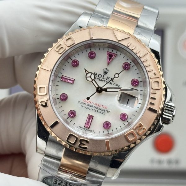 Rolex Yacht-Master 40 Bi-Color Rubin Dial Ref. 16623
