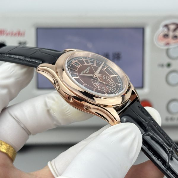 Patek Philippe Annual Calendar Chronograph Brown Dial ref. 5905R
