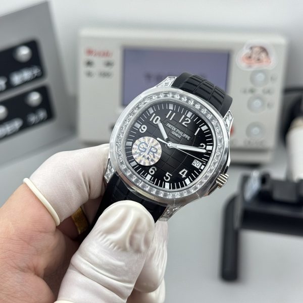 Patek Philippe Aquanaut Luce Diamond ref.5267/200A-001
