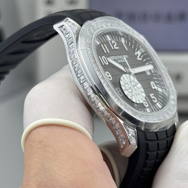 Patek Philippe Aquanaut Luce Diamond ref.5267/200A-001