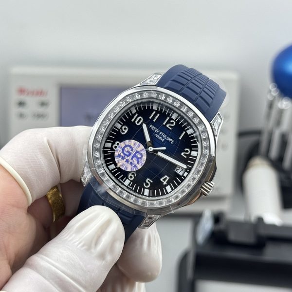 Patek Philippe Aquanaut Luce Diamond Blue Edition ref.5267/200A