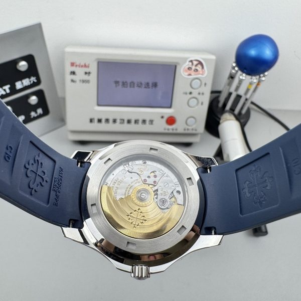 Patek Philippe Aquanaut Luce Diamond Blue Edition ref.5267/200A