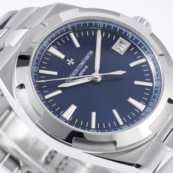 Vacheron Constantin Overseas Blue Dial Ref. 4500V/110A-B128