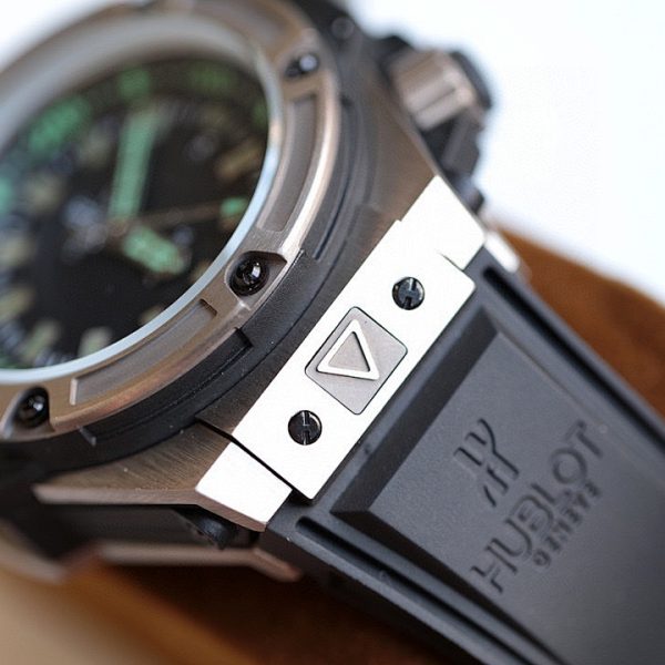 Hublot King Power Oceanographic 4000 Black Dial Green Accents ref. 731.NX.1190.RX