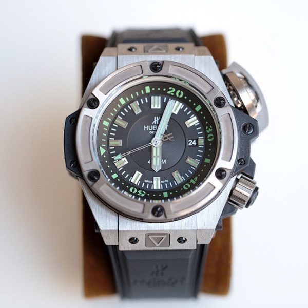 Hublot King Power Oceanographic 4000 Black Dial Green Accents ref. 731.NX.1190.RX