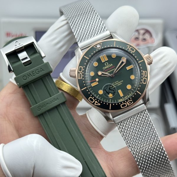 Omega Seamaster Diver 300M Green Dial ref. 210.30.42.20.10.001