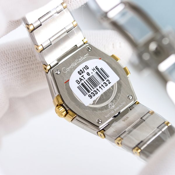 Omega Constellation Champagne Dial Diamond Bezel ref. 123.25.27.60.58.002