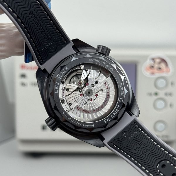 Omega Seamaster Planet Ocean 600M Worldtimer ref. 215.92.46.22.01.007
