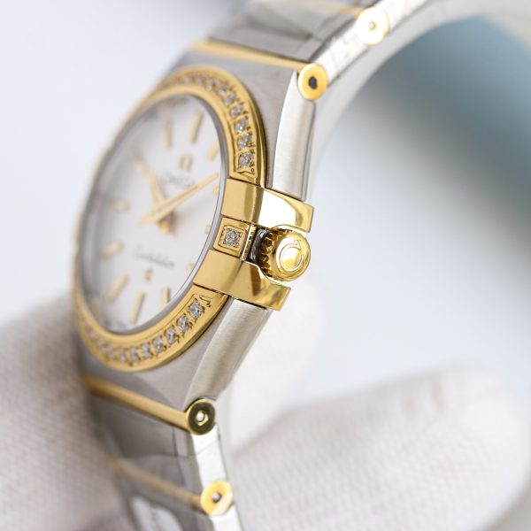 Omega Constellation Silver Dial Two-Tone ref. 131.20.28.60.02.001