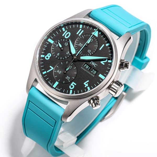IWC Pilot’s Watch Chronograph 41 Mercedes-AMG PETRONAS Formula One Team