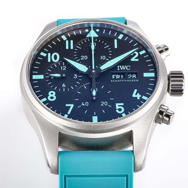 IWC Pilot’s Watch Chronograph 41 Mercedes-AMG PETRONAS Formula One Team