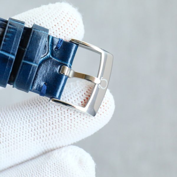 Omega De Ville Trésor Small Seconds Blue Dial ref. 435.13.40.21.03.002