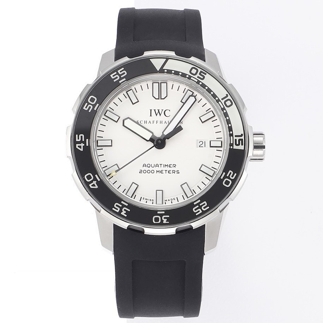IWC Aquatimer Automatic 2000 White Dial Black Rubber Strap
